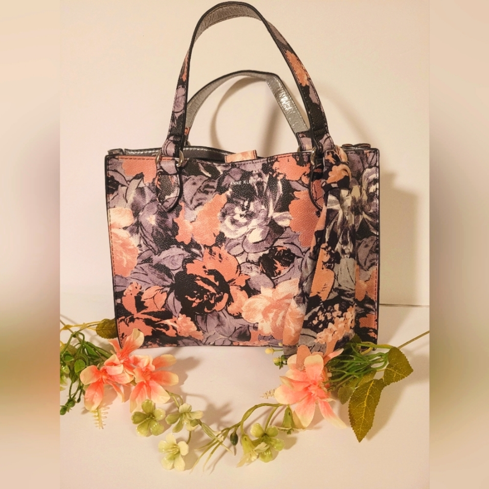 Anne Klein Small Tote with Flower print
